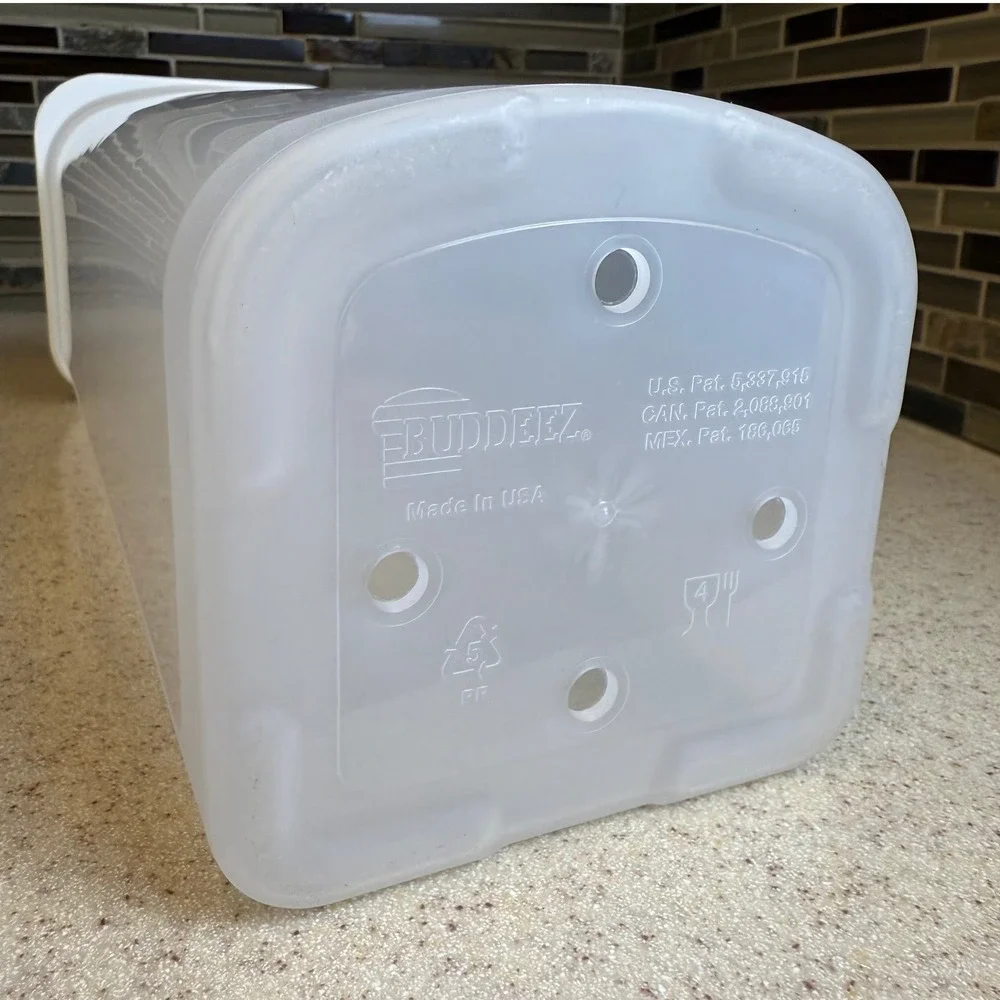 Vintage Buddeez Sandwich Bread Buddy Dispenser Clear Plastic Bread Box Container